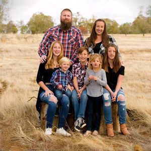 Meet your Posher, Randi